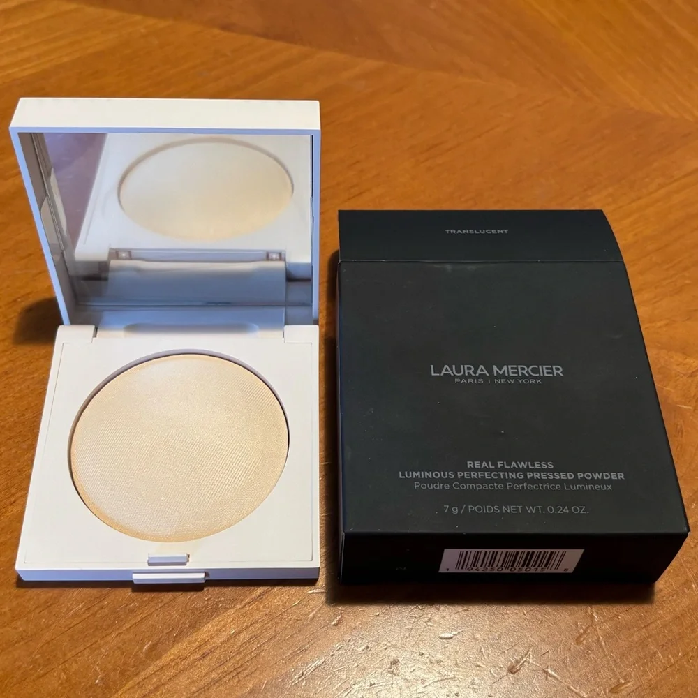 Laura Mercier Real Flawless Luminous Perfecting Pressed Powder